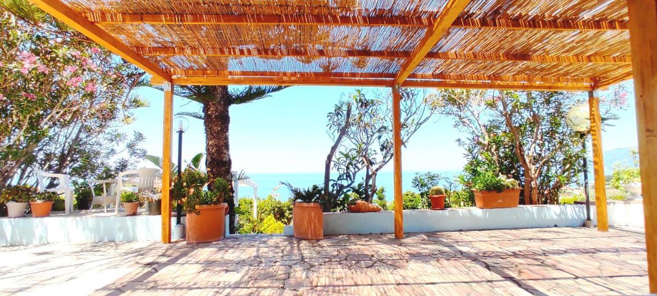 La Dolce Vista Apartment Magomadas Bagian luar foto